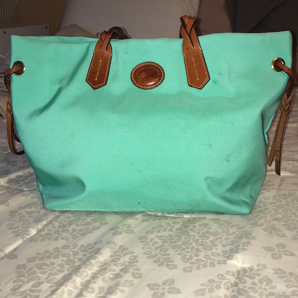 Dooney & Bourke Tote